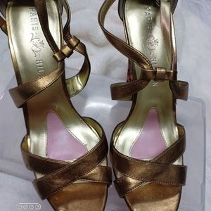 Paris Hilton wedges